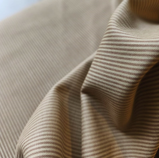 Stof fabrics_righine marroni